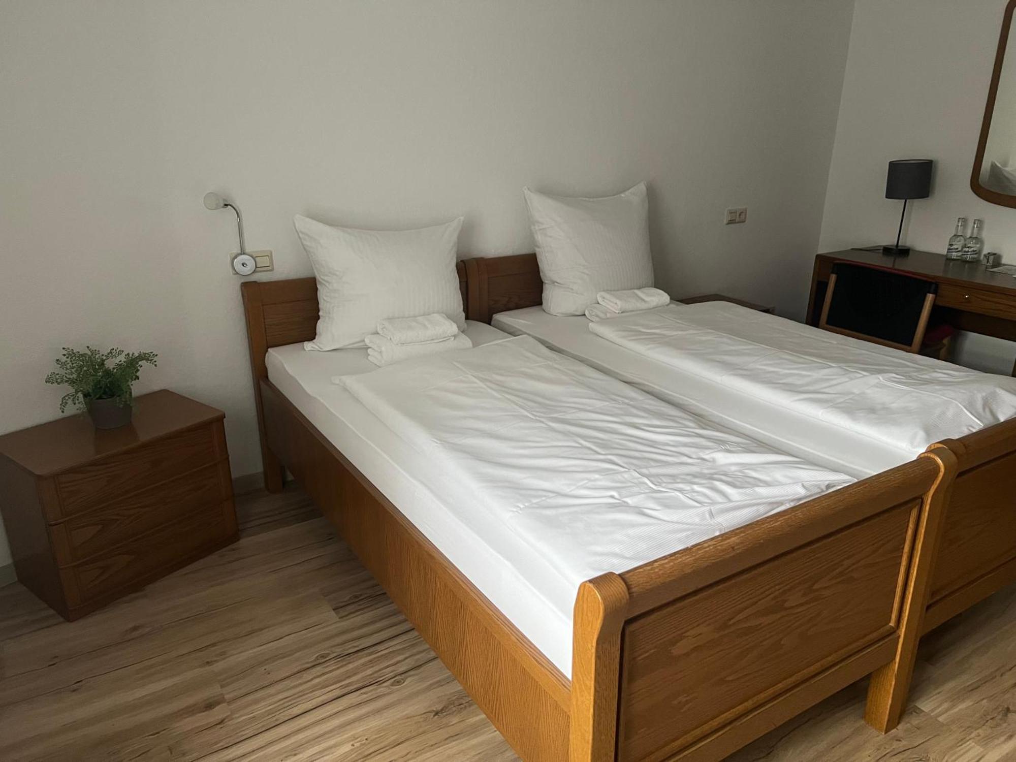 Bierstadt-Hotel Einbeck Bagian luar foto