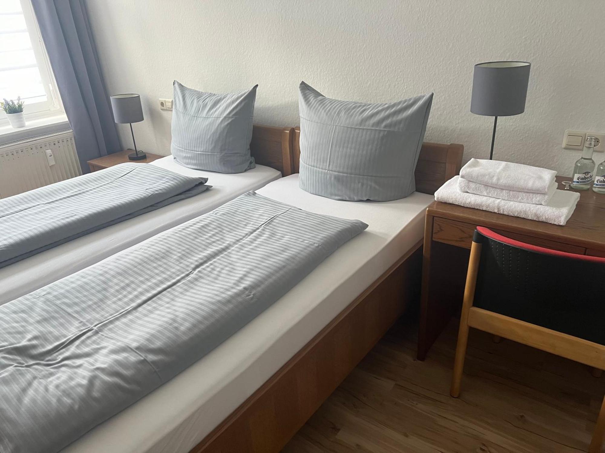 Bierstadt-Hotel Einbeck Bagian luar foto