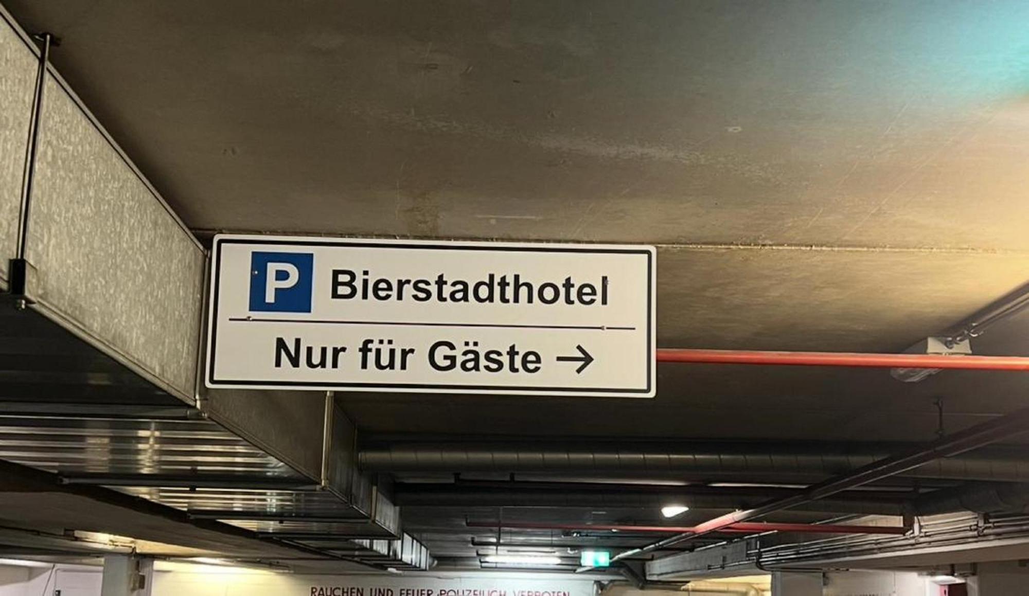 Bierstadt-Hotel Einbeck Bagian luar foto