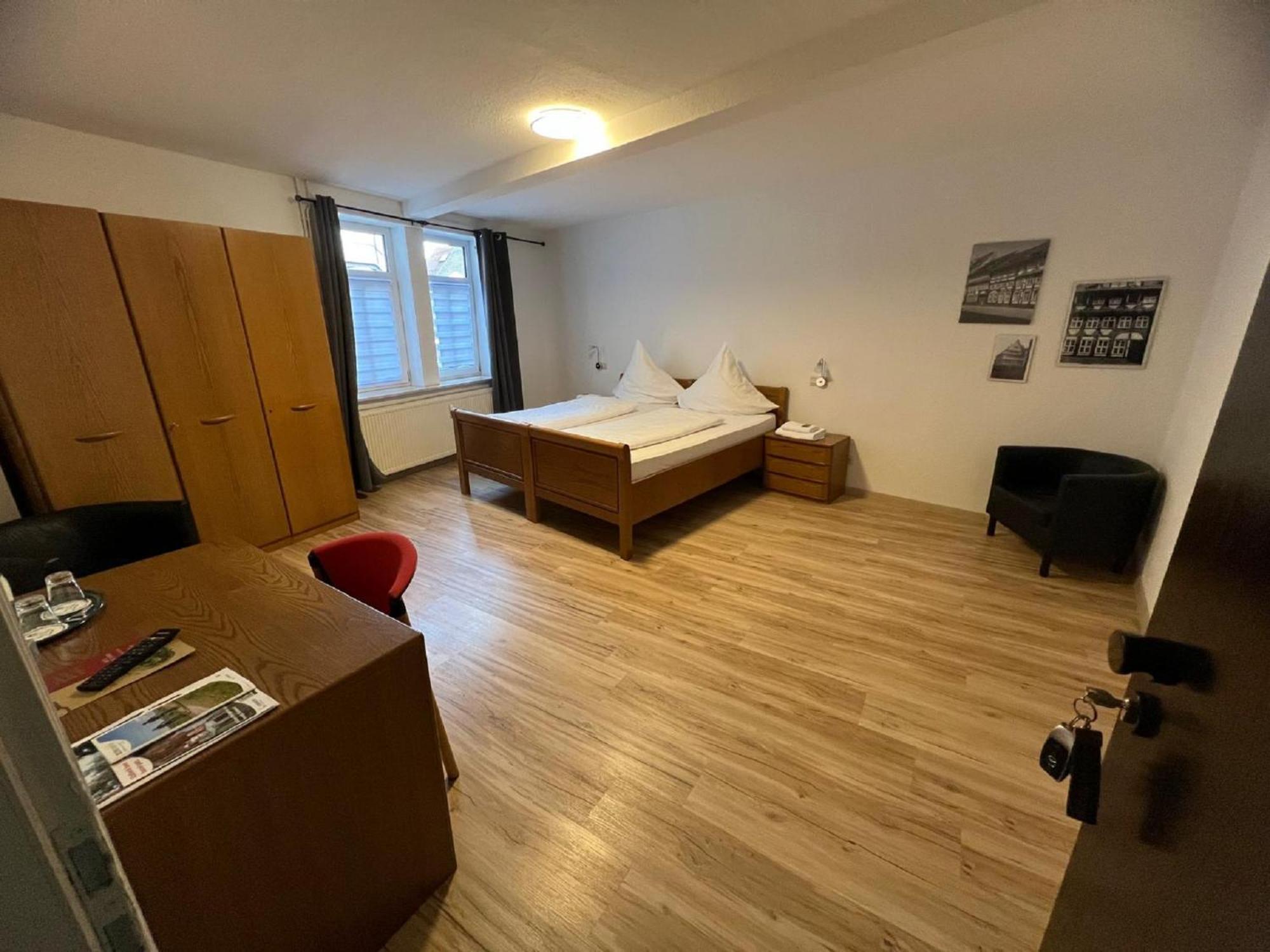 Bierstadt-Hotel Einbeck Bagian luar foto